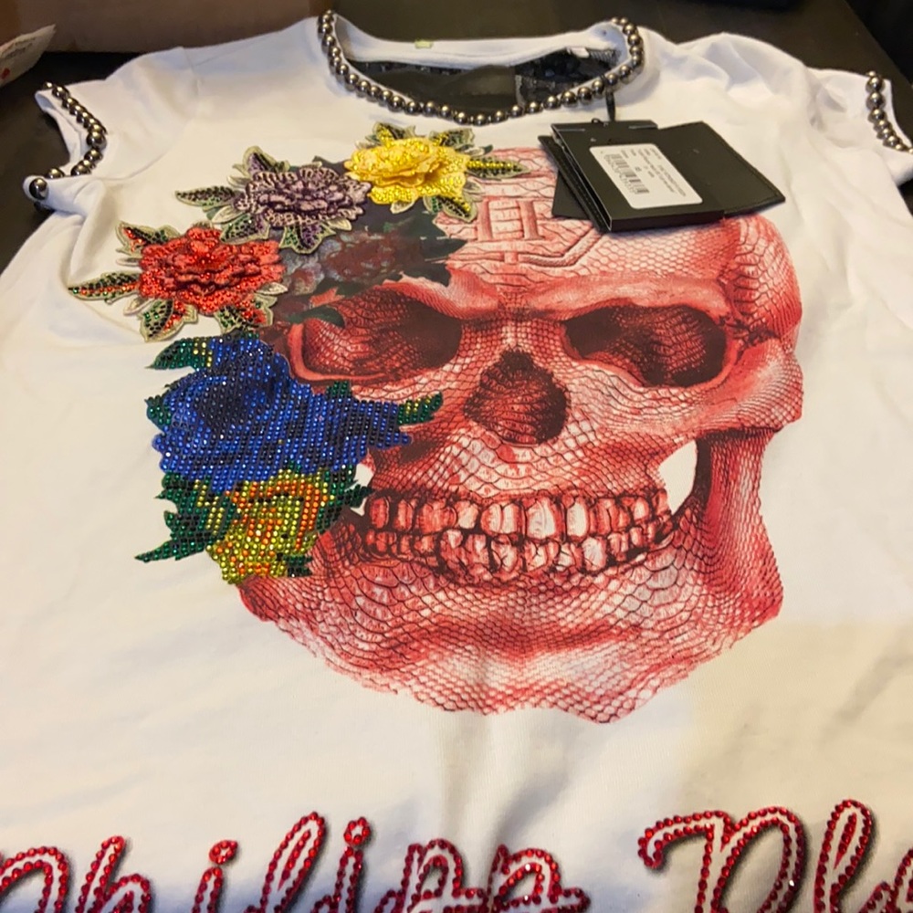 Brand new Philip plain tshirt